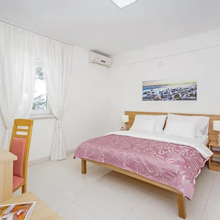 Gorgeous In Brela With House Sea View