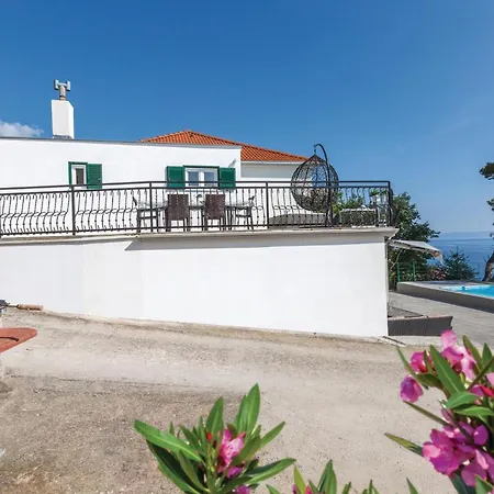 Gorgeous In Brela With House Sea View Baska Voda
