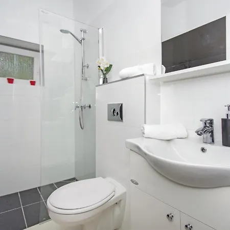 Gorgeous In Brela With House Sea View Holiday home *